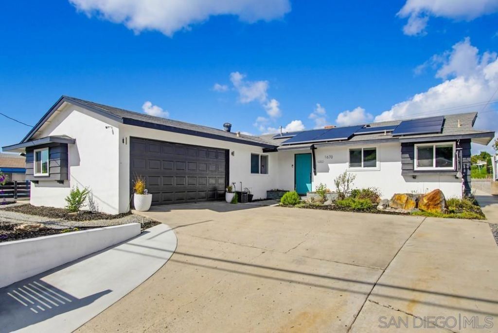 1670 Primera St, Lemon Grove, CA 91945 Main Photo