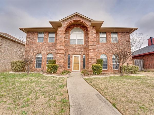 2305 Buckeye Drive, Mesquite, TX 75181