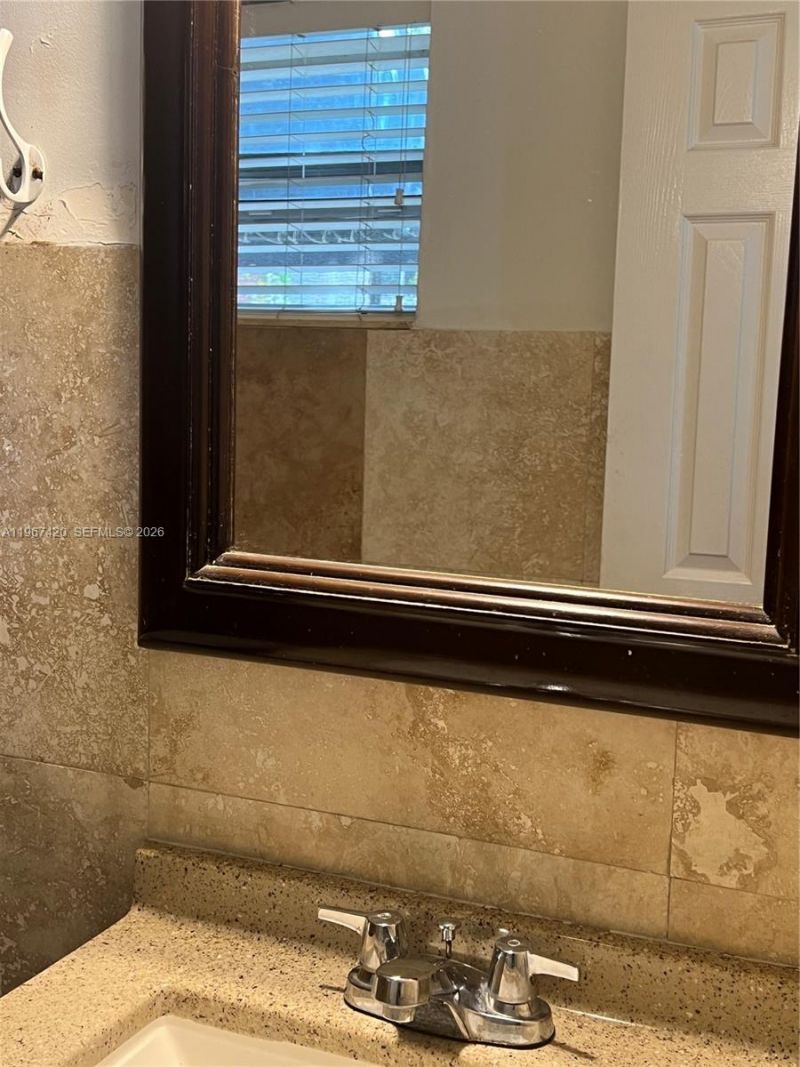 427 Santander Ave, Unit 101, Coral Gables, FL 33134 Photo