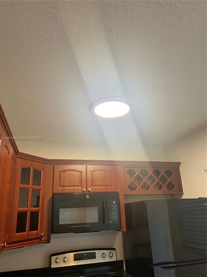 427 Santander Ave, Unit 101, Coral Gables, FL 33134 Photo