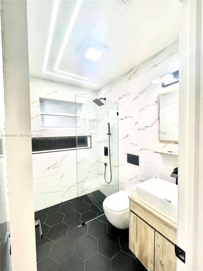 1409 NE 151st Ter, Unit 1409, North Miami Beach, FL 33162 Photo