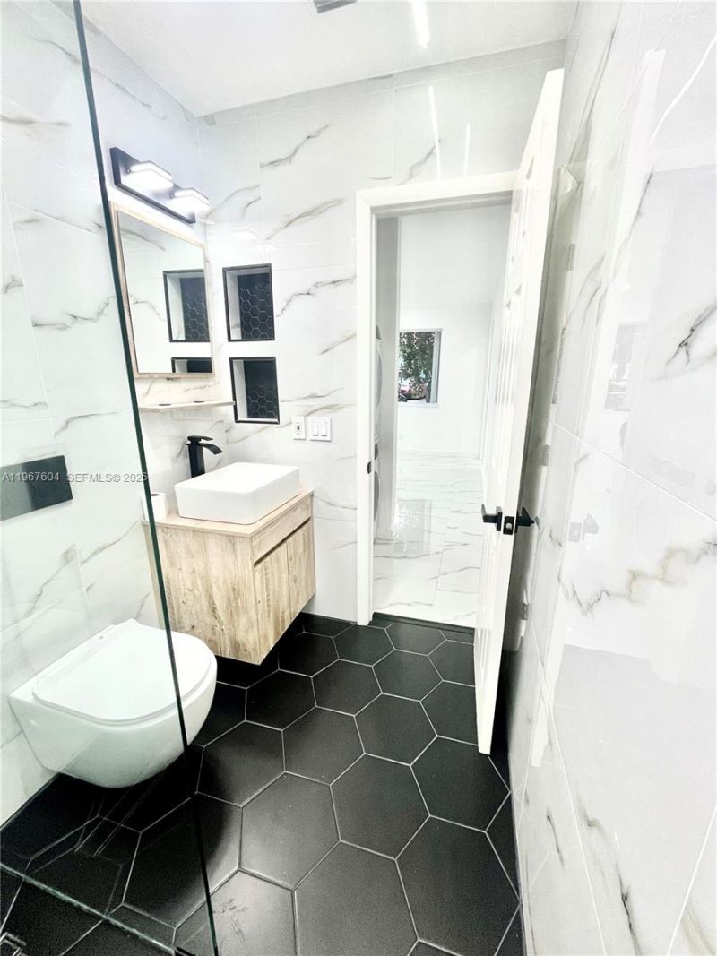 1409 NE 151st Ter, Unit 1409, North Miami Beach, FL 33162 Photo