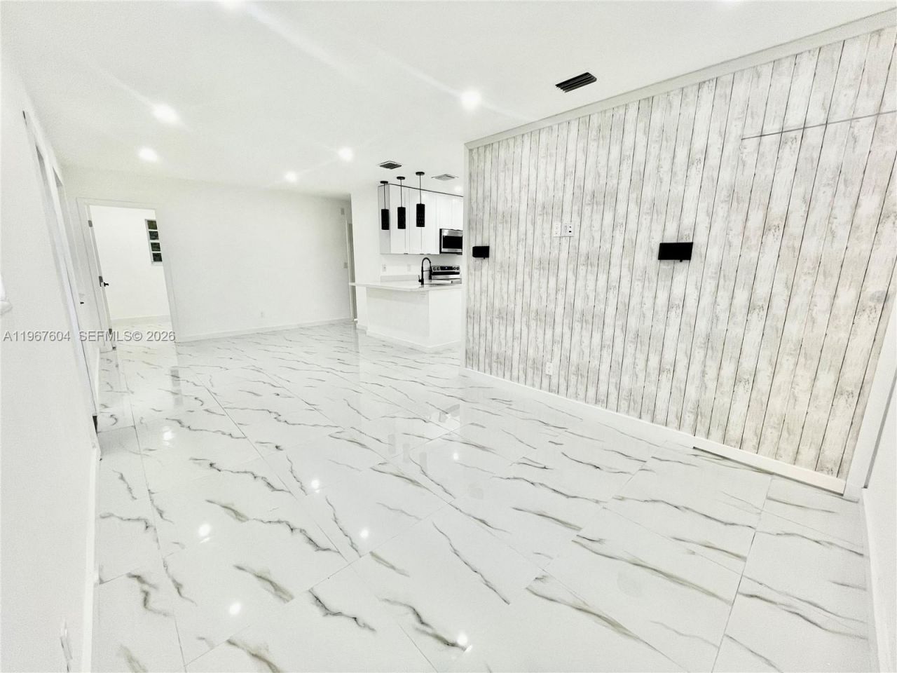 1409 NE 151st Ter, Unit 1409, North Miami Beach, FL 33162 Photo