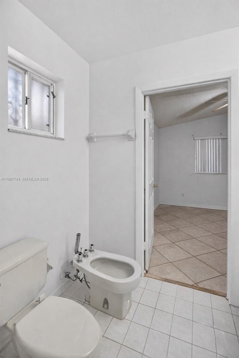 8859 NW 110th Ln, Hialeah Gardens, FL 33018 Photo