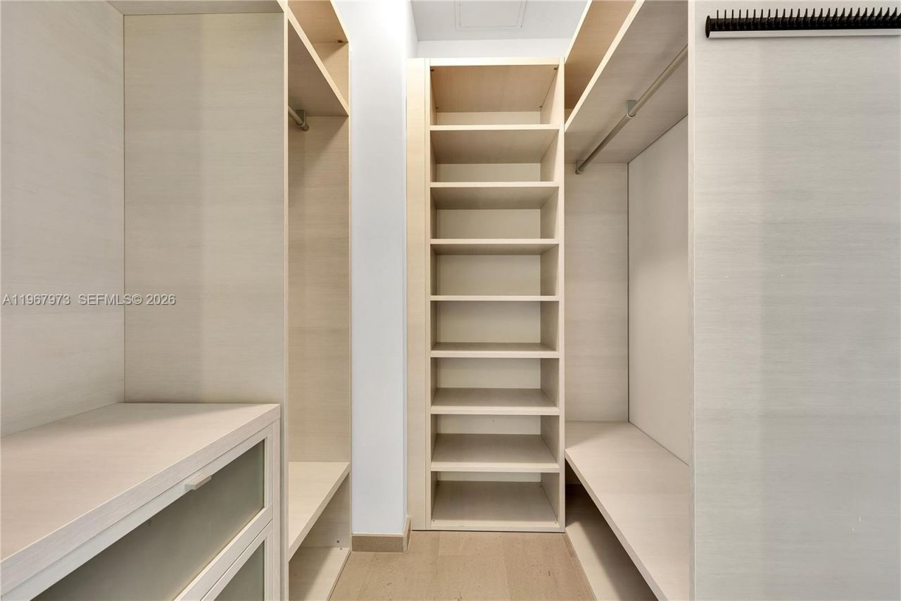 68 SE 6th St , Unit 4110, Miami, FL 33131 Photo