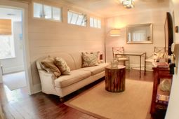 251 Meeting Street photo 4