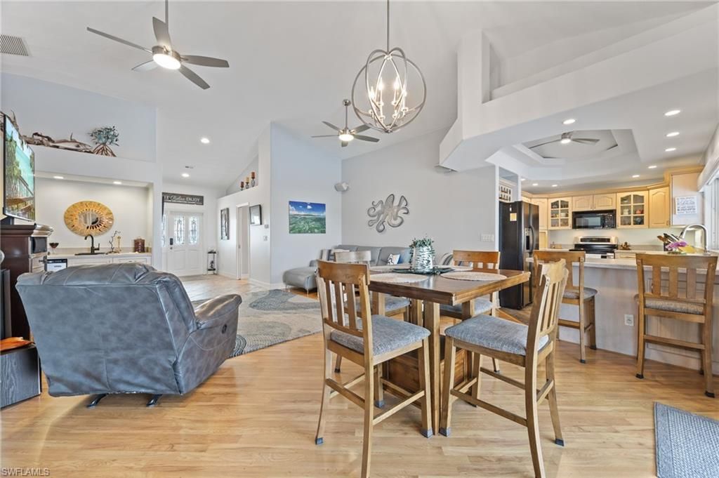 12249 Moon Shell Dr , Matlacha Isles, FL 33991 Photo