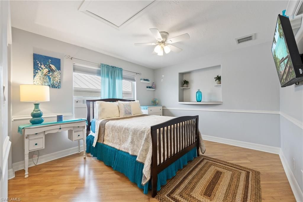 12249 Moon Shell Dr , Matlacha Isles, FL 33991 Photo