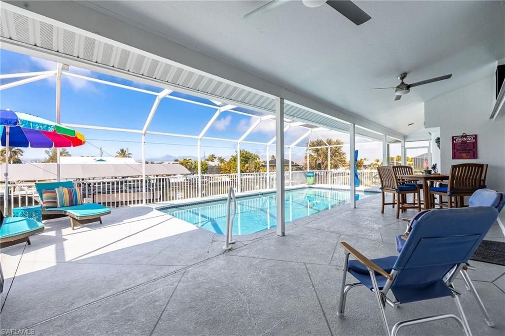 12249 Moon Shell Dr , Matlacha Isles, FL 33991 Photo