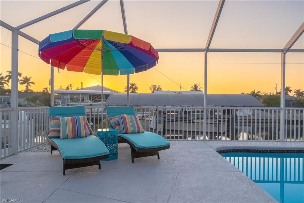 12249 Moon Shell Dr , Matlacha Isles, FL 33991 Photo