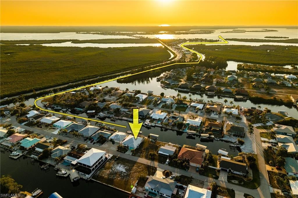 12249 Moon Shell Dr , Matlacha Isles, FL 33991 Photo