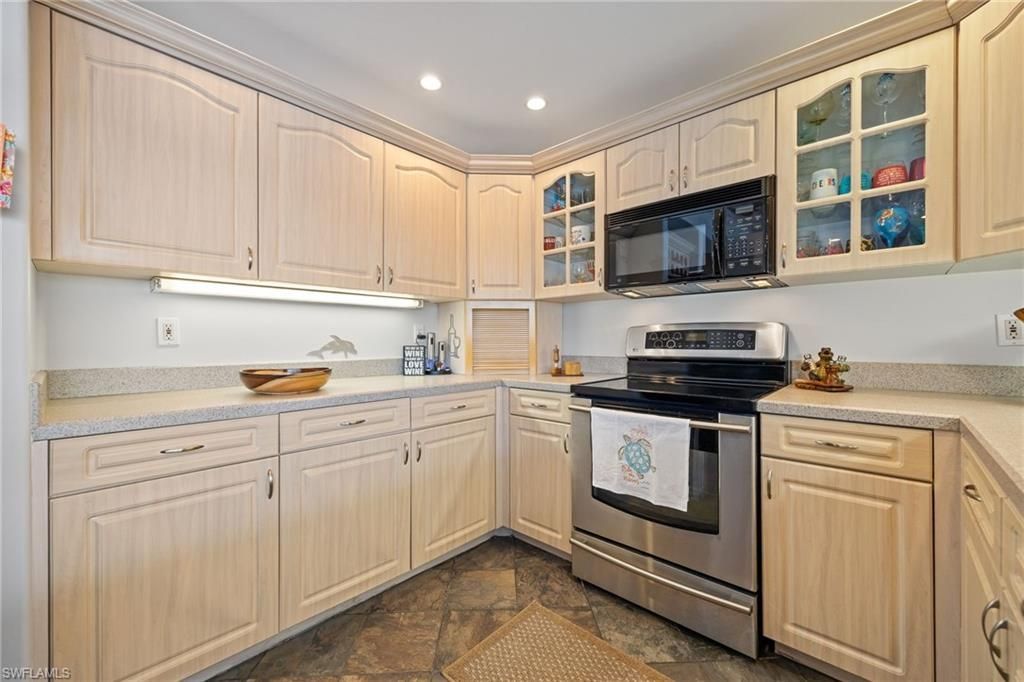 12249 Moon Shell Dr , Matlacha Isles, FL 33991 Photo