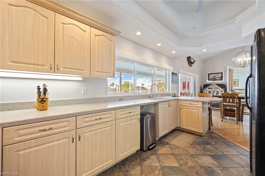 12249 Moon Shell Dr , Matlacha Isles, FL 33991 Photo