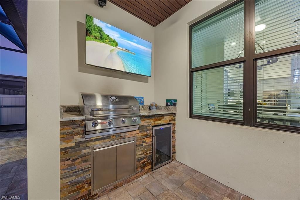 2134 SE 18th Ave , Cape Coral, FL 33990 Photo