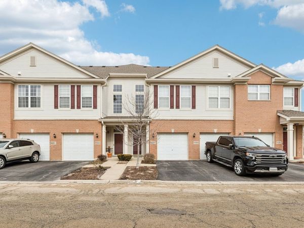 8126 Concord Lane, Unit D, Justice, IL 60458