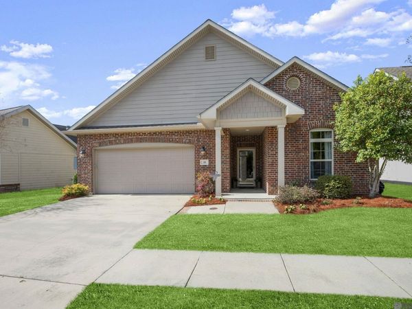 7111 Village Charmant, Unit #35, Baton Rouge, LA 70809