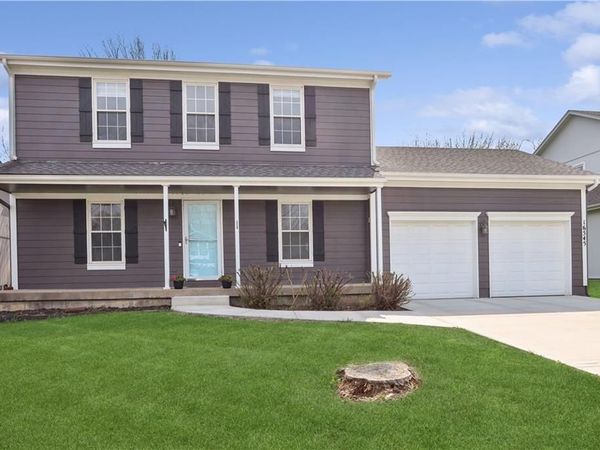 16545 W 153 Street, Olathe, KS 66062