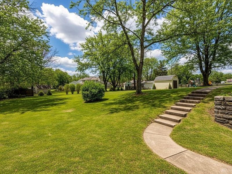 7118 Kirkcaldy Drive, West Chester, OH 45069 Photo 36