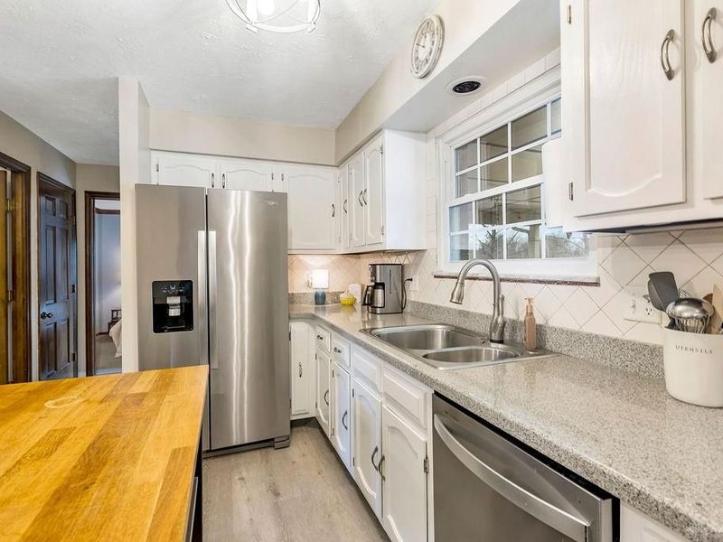 7118 Kirkcaldy Drive, West Chester, OH 45069 Photo 9