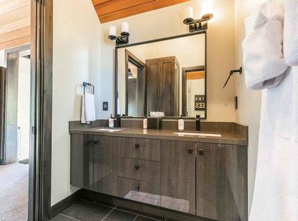 7770 Lahontan Drive, Truckee, CA 96161 Photo