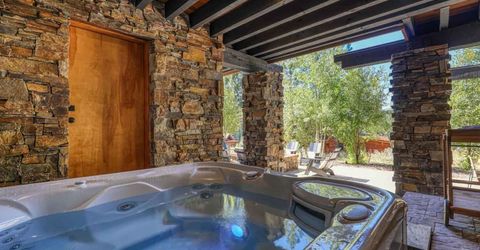 7770 Lahontan Drive, Truckee, CA 96161 Photo