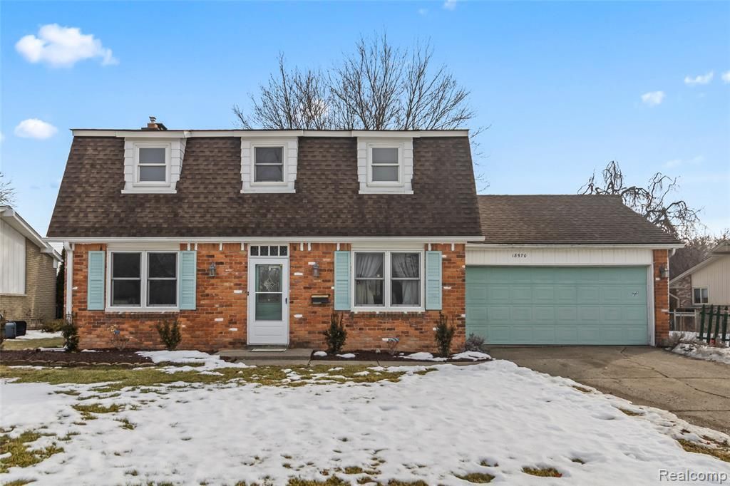 18570 Parklane Street, Livonia, MI 48152 Main Photo