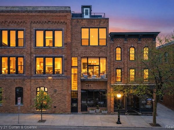 101 W Liberty Street, Ann Arbor, MI 48104