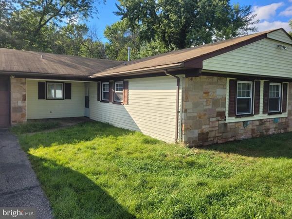 47 HOLSTONE LANE, WILLINGBORO, NJ 08046