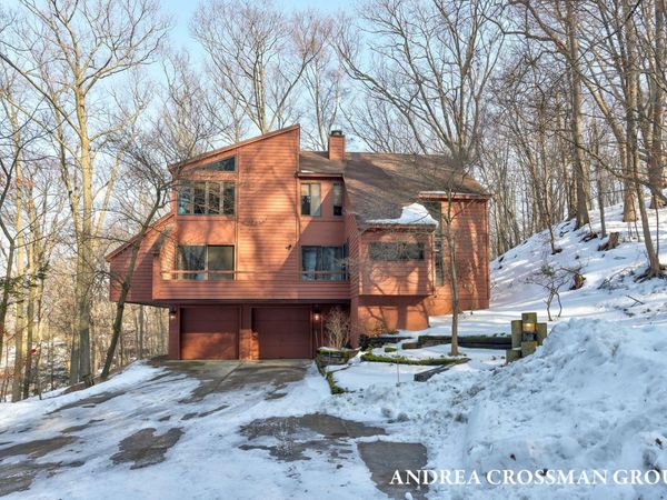 18344 N Shore Estates Road, Spring Lake, MI 49456