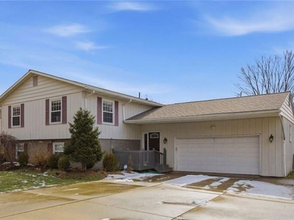 5132 Ridgeglen Circle NW, Canton, OH 44708