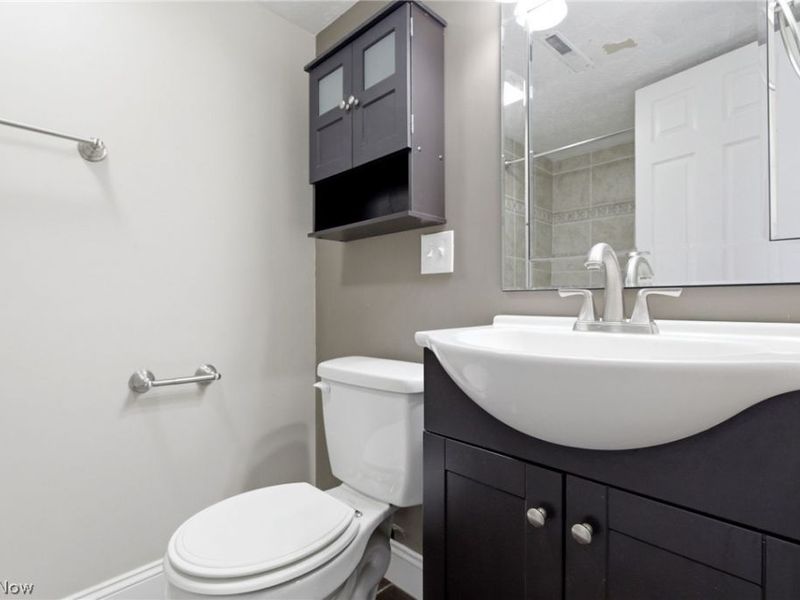 5132 Ridgeglen Circle NW, Canton, OH 44708 Photo 26