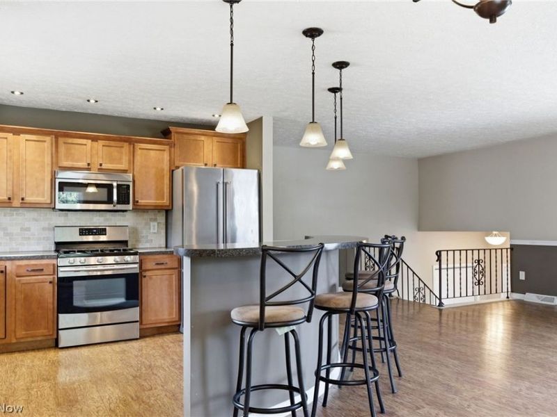 5132 Ridgeglen Circle NW, Canton, OH 44708 Photo 9