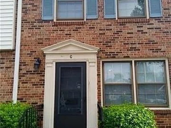 6306 Old Pineville Road, Unit G, Charlotte, NC 28217