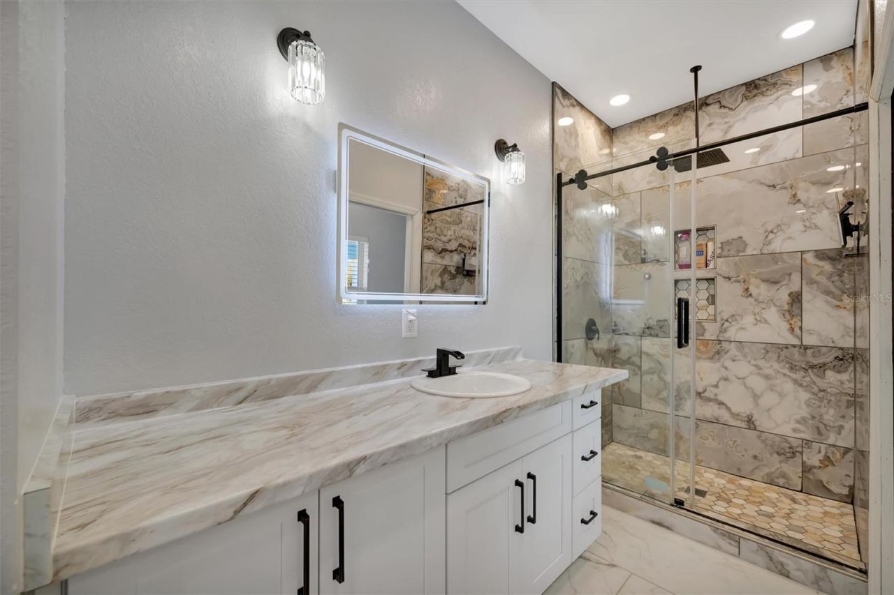 7618 16th Court, Sarasota, FL 34243 Photo
