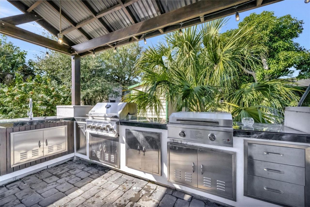 7618 16th Court, Sarasota, FL 34243 Photo