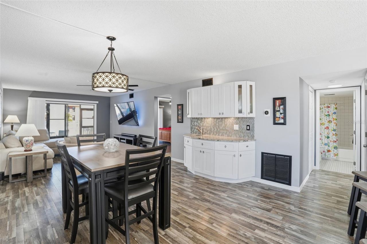 1009 SE 46th Lane, Unit 104, Cape Coral, FL 33904 Photo