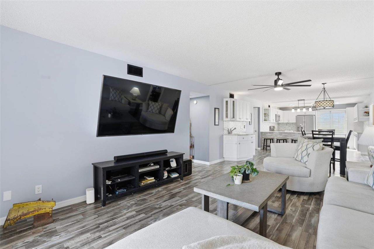 1009 SE 46th Lane, Unit 104, Cape Coral, FL 33904 Photo