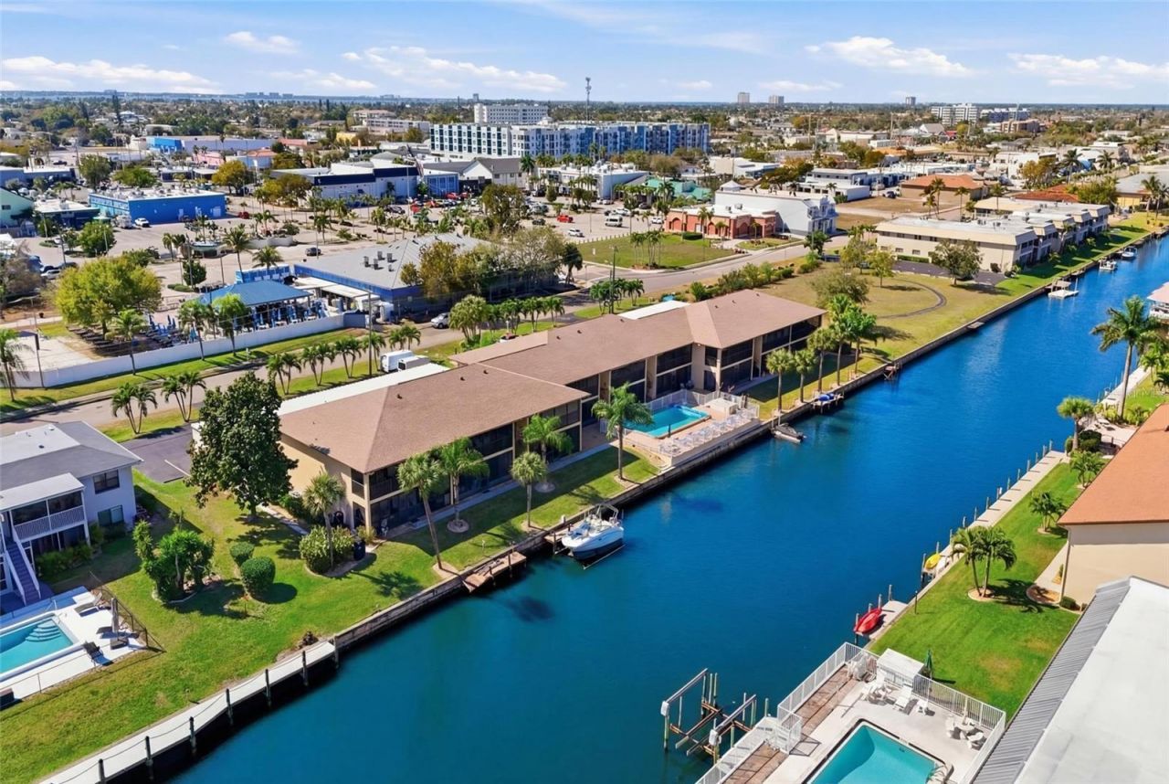 1009 SE 46th Lane, Unit 104, Cape Coral, FL 33904 Photo