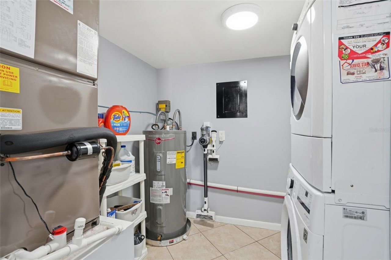 1009 SE 46th Lane, Unit 104, Cape Coral, FL 33904 Photo