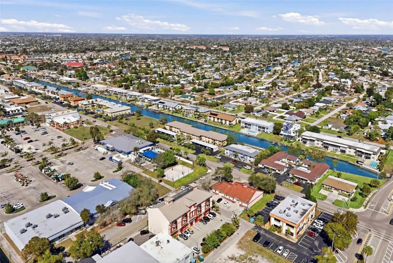 1009 SE 46th Lane, Unit 104, Cape Coral, FL 33904 Photo