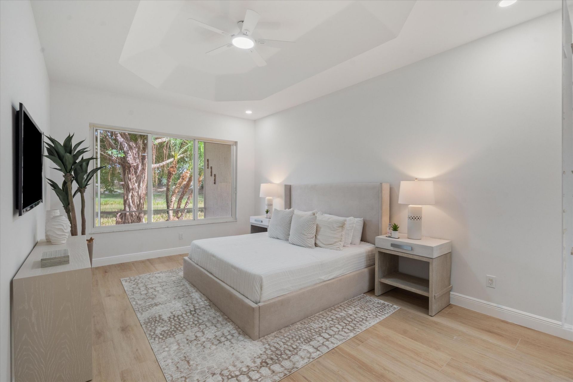 7585 Las Cruces Court, Boynton Beach, FL 33437 Photo