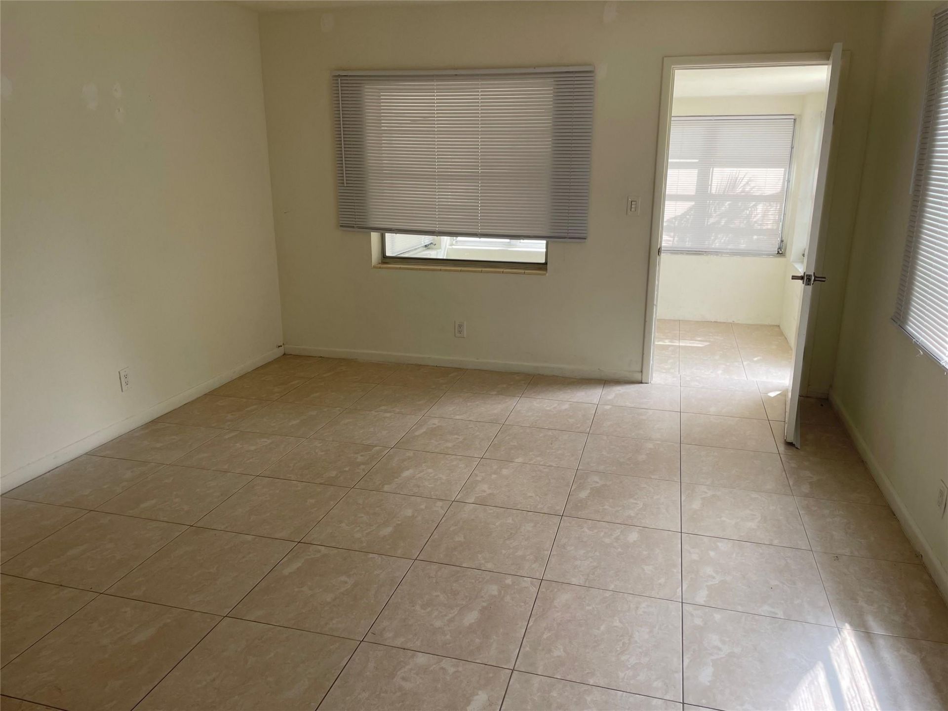 1635 Moffett Street, Hollywood, FL 33020 Photo