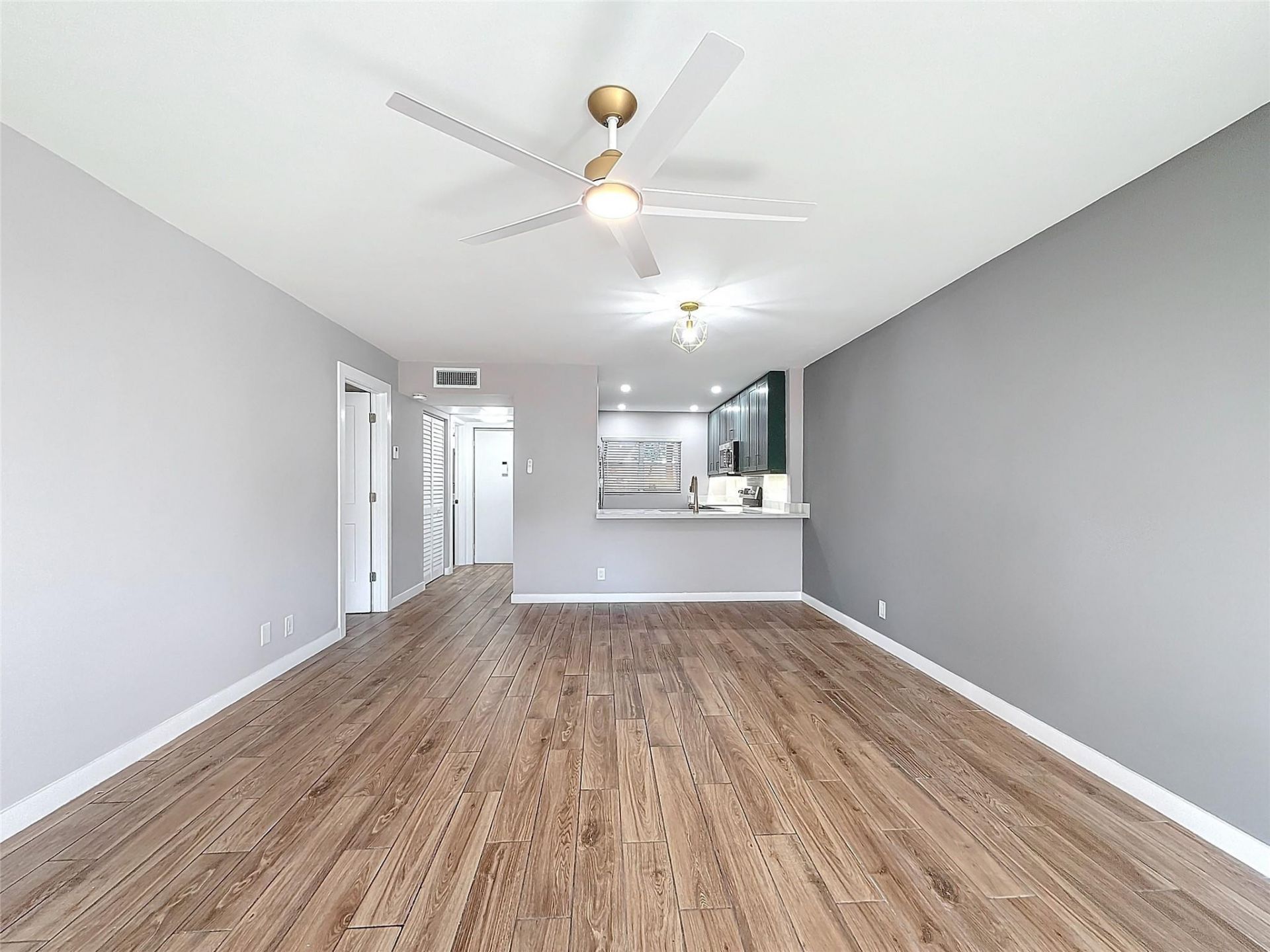 8818 W Mcnab Road, Unit 103, Tamarac, FL 33321 Photo