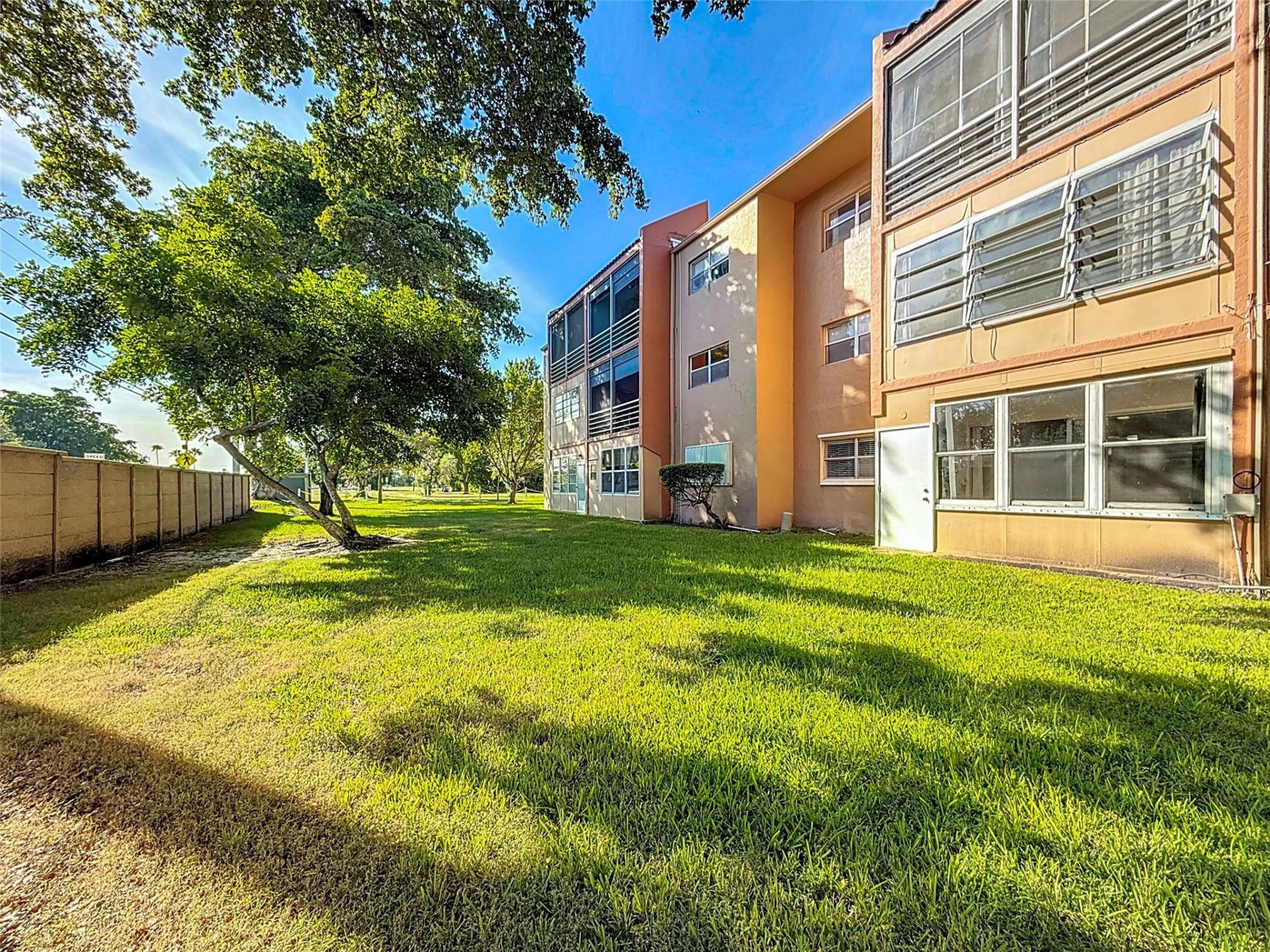 8818 W Mcnab Road, Unit 103, Tamarac, FL 33321 Photo