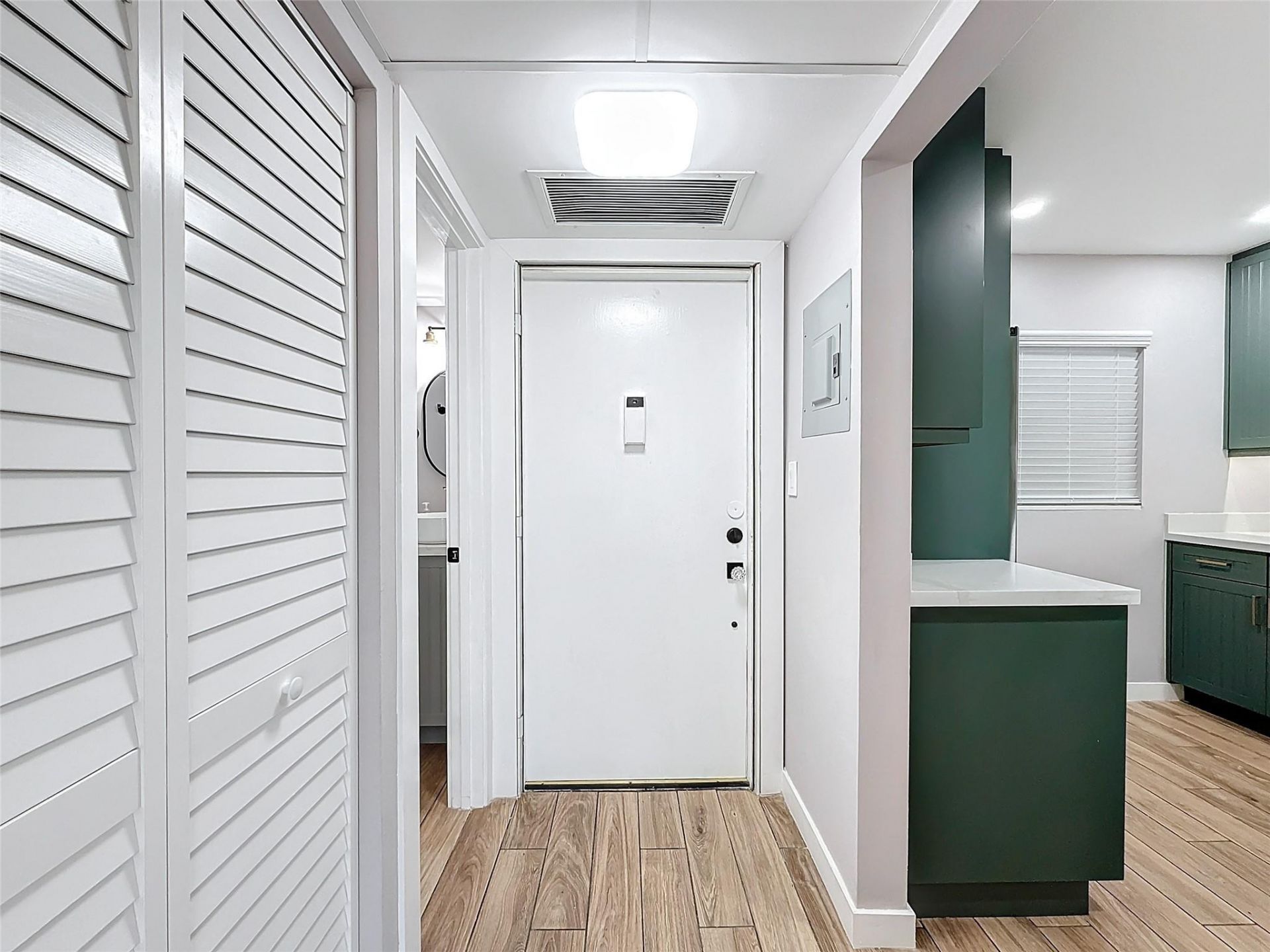 8818 W Mcnab Road, Unit 103, Tamarac, FL 33321 Photo