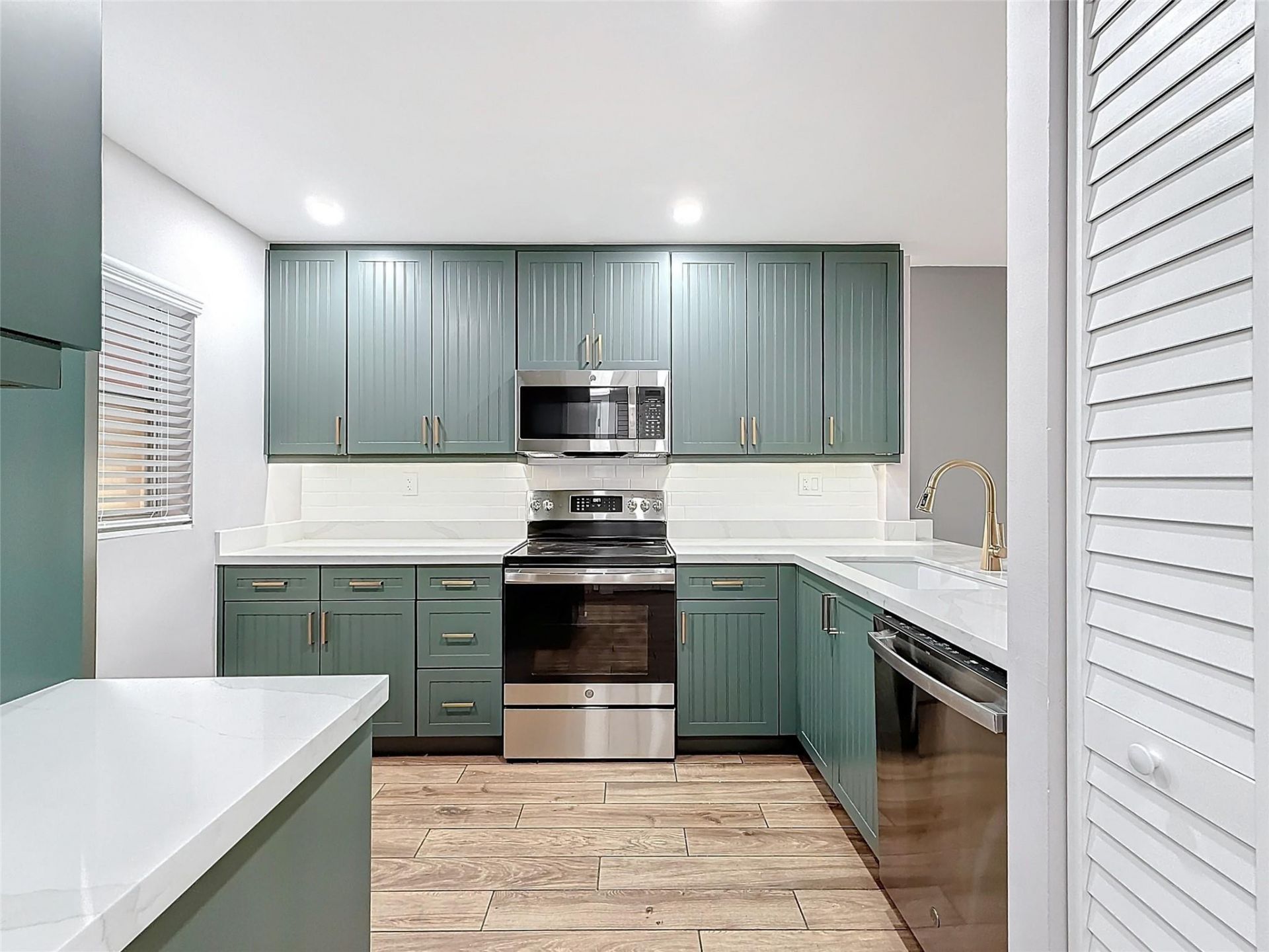 8818 W Mcnab Road, Unit 103, Tamarac, FL 33321 Photo