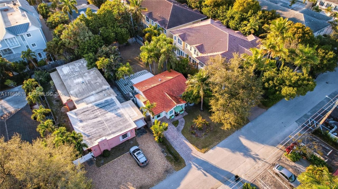 1113 N Victoria Park Rd , Fort Lauderdale, FL 33304 Photo