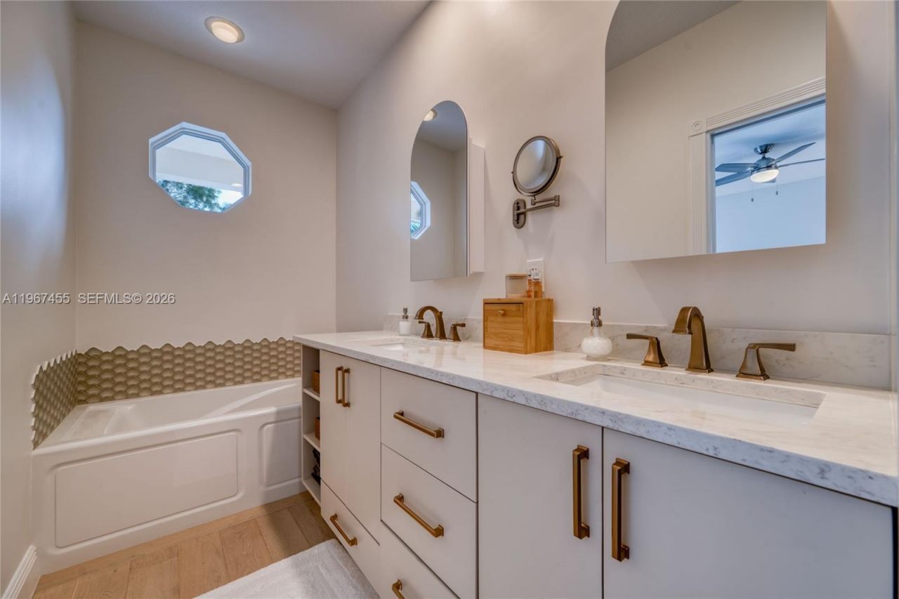 136 Ashley Ct, Jupiter, FL 33458 Photo