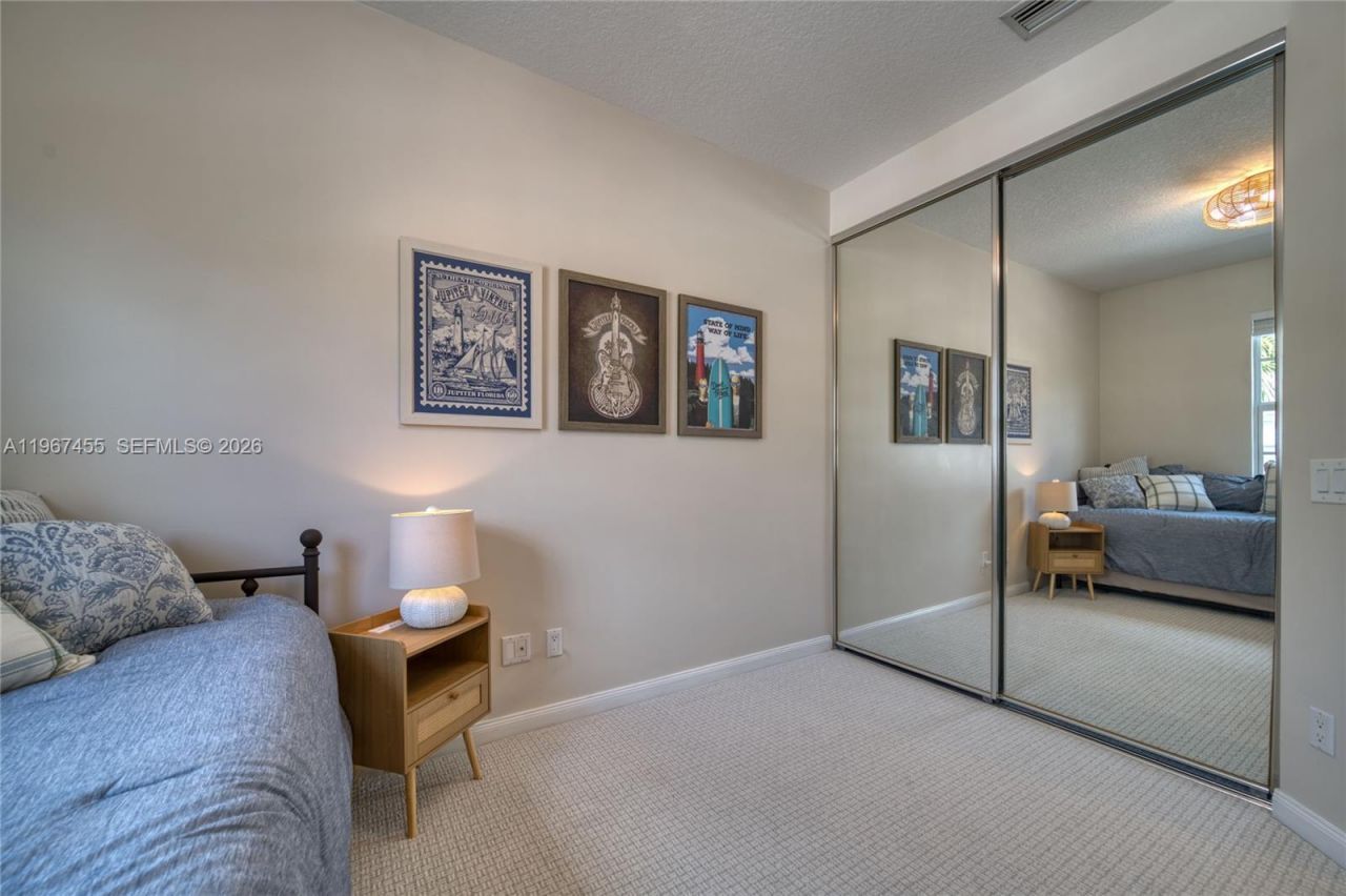 136 Ashley Ct, Jupiter, FL 33458 Photo