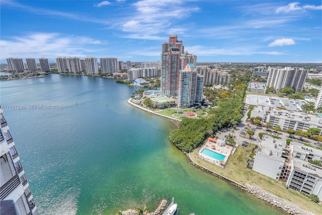 3530 Mystic Pointe Dr, Unit 2903, Aventura, FL 33180 Photo